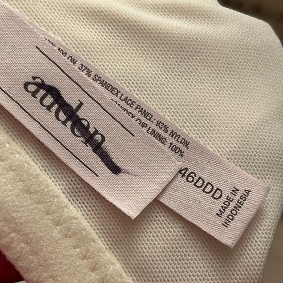 NWOT Auden Bra - Picture 6 of 9